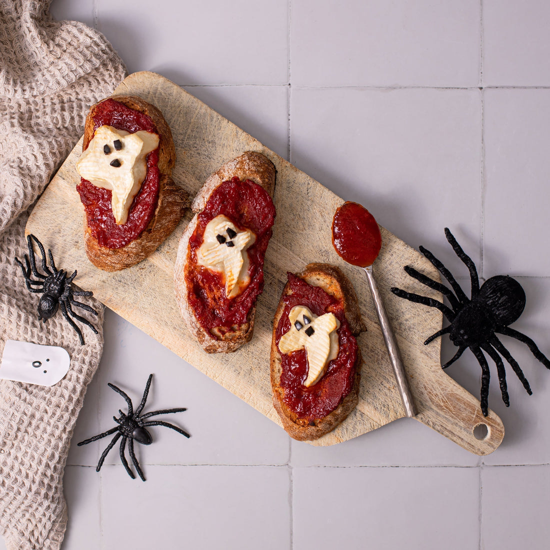 Scare-Bree Ghost Toasts