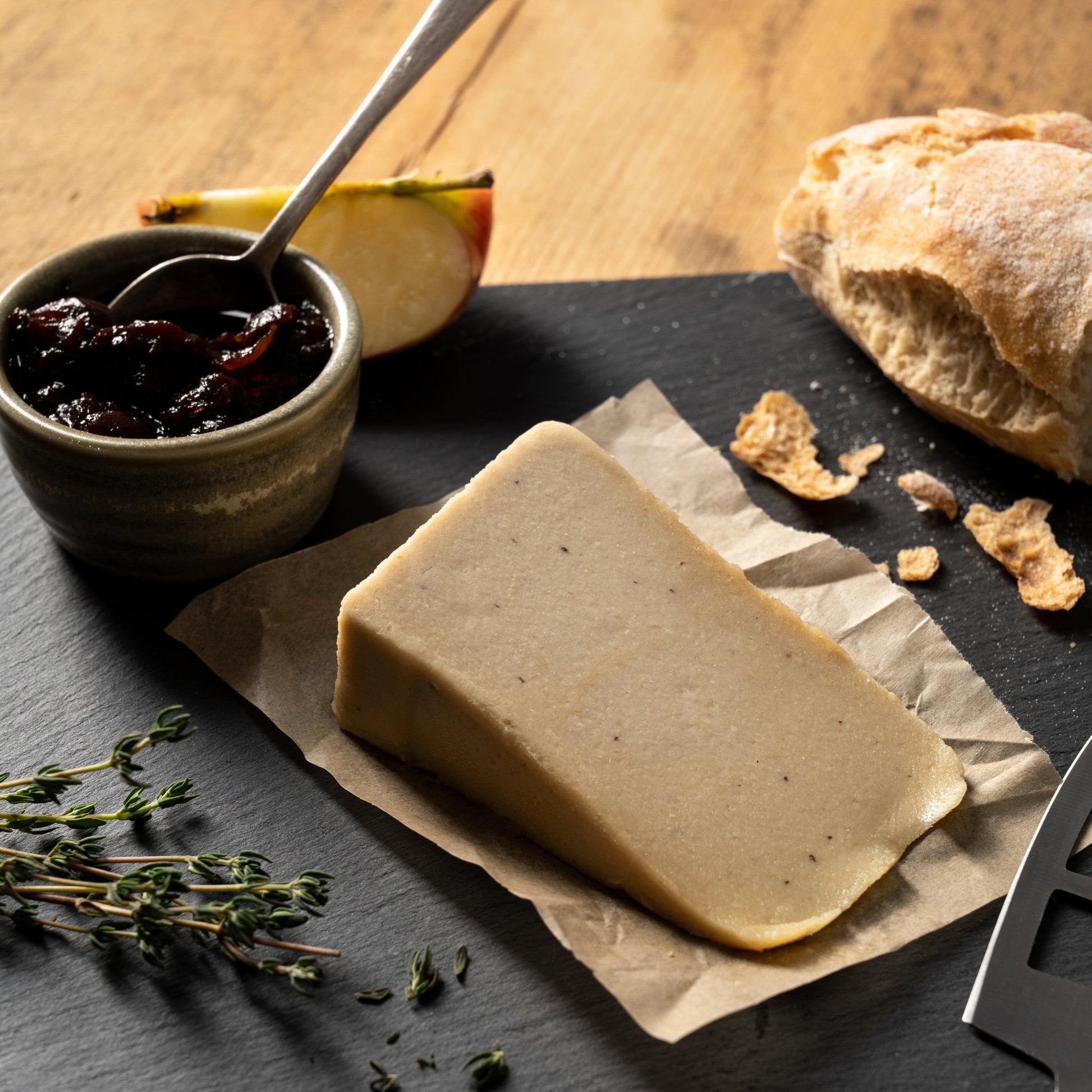 camden cultured la fauxmagerie  cashew based cheese